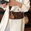 Bolso Cruzado de Hombro Inclinado con Estampado de Leopardo Coreano para Mujer 2026 Nuevo para el Trabajo Diario Bolso de Terciopelo Otoño/Invierno de un Solo Hombro de Mano Debajo del Brazo Gamuza Versátil Moda