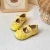 Mary Janes Dopamina para Meninas 2025 Verão Novo Estilo Sapatos Individuais de Moda com Laço, Solado Macio Antiderrapante para Meninas