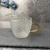 Venta al por mayor para el hogar Juego de tazas de té pequeñas de vidrio de borosilicato alto mango de color escamas de pez Taza de té patrón martillado kung fu con asa taza pequeña