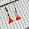 Chaveiro de Cinábrio Natural Estilo Templo Pingente Vermelho Triangular Atacado Fábrica de Amuletos Pingente