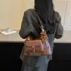 Bolsa de Ombro Retro para Mulheres 2026 Outono/Inverno Nova Moda Popular Bolsa de Ombro Simples Bolsa Tote de Grande Capacidade