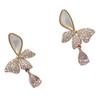 Brincos de Borboleta com um Toque de Luxo Leve e de Alta Qualidade, Feitos de Concha Natural e Zircônia, Brincos da Moda e Exquisitos de Estilo Nicho para Mulheres