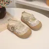Sapatos de Primavera e Outono para Bebês Meninas Sapatos de Princesa Sapatos para Crianças Pequenas Sapatos de Lona Macios para Bebês Meninas Crianças Pequenas Sapatos de Tecido Sapatos Individuais Sapatos de Lona Boca Quadrada
