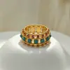 Anillo Turquesa de Alta Retención de Color Incrustado con Cuentas Separadoras y Engastes de Flor de Doble Cara, Anillo Retro de Lujo Ligero de Alta Gama