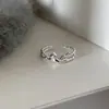 Anillo Abierto Minimalista Estilo Coreano Flor de Luna Hueca Diseño de Nicho Moda Versátil Gama Alta Venta al por Mayor