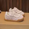 Sapatos Infantis Forrest Gump de Solado Macio 2026 Primavera/Verão Novos Sapatos Casuais Versáteis da Moda para Meninas, Sapatos Dexun da Moda com Solado Macio