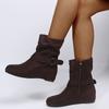 2024 Novas botas Martin moda plus size camurça fivela de cinto plana botas curtas femininas manga bico redondo botas femininas atacado