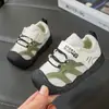 Novos Sapatos Casuais Confortáveis e Respiráveis para Meninas, Coleção Primavera e Outono 2026, Sapatos Antiderrapantes e Resistentes ao Desgaste para Meninos e Meninas