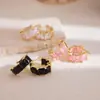 Pendientes de Zirconia en Forma de C de Alta Gama, Súper Brillantes, Exquisitos, Modernos, Lujo Accesible, Pendientes Versátiles y Personalizados, Pendientes Elegantes y de Alta Gama