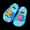 Zapatillas luminosas de celebridad de internet para niños, bonitas de dibujos animados para niña y bebé, antideslizantes para interior, para niños y niñas, zapatillas de exterior