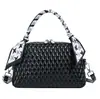 Bolso de Mujer Bordado Exquisito de Moda Transfronteriza, Nuevo Bolso de Mano de Bufanda de Seda de Moda, Bolso tipo Concha de Gran Capacidad, Bolso Cruzado de Hombro Único