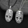 Serie de Cine y Televisión Europea y Americana Collares Transfronterizos de Joyería Máscara de Hombre Muerto Colgante Collar Cabeza Hierba Larga