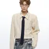 Camisa de Manga Larga Rayada Azul con Diseño de Corbata de Nicho Estilo Americano para Hombres y Mujeres, Primavera y Otoño, Camisa Holgada de Alta Gama con Patrón de Árboles, Moderna