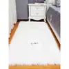 Alfombra Blanca Larga de Felpa para Sala de Estar Mesa de Café Felpudo Engrosado Dormitorio Mesita de Noche Simple Imitación Lana Celebridad de Internet Gris