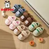 Pantuflas de algodón para niños Babudou, pantuflas de interior antideslizantes para otoño e invierno, pantuflas cálidas para el hogar para niños, venta al por mayor