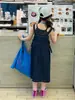Vestido de Alça Floral e Xun para Meninas Verão 2026 Novo Vestido de Alça Jeans Azul Lavado Doce Legal Tendência Retrô