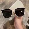 Nuevas gafas de sol adelgazantes de moda con caja de dos puntos, gafas de sol para conducir para hombres, gafas de sol del mismo estilo para mujeres que hablan por Internet.