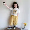 Conjunto Feminino Verão Novo Infantil Desenho Gato Manga Curta Camiseta Calça Xadrez Anti-mosquito Conjunto de Duas Peças Roupas de Verão Estilosas