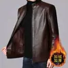 Jaqueta de couro Haining transfronteiriça para homens, novo estilo outono e inverno 2026, estilo pai, forrada com fleece, jaqueta espessa de pele de carneiro