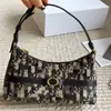 Bolso de Mujer Marca D Transfronterizo 2025 Bolso de Mano Bordado Vintage Retro Bolso de Hombro Cruzado Versátil Bolso Dumpling