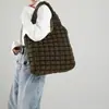 Bolsa Tote de Bolhas Grande Capacidade Nova de Verão Transfronteiriça para Mulheres 2026 Acolchoada Franzida Nuvem Bolsa de Ombro Tendência Atacado