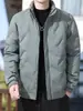 Chaqueta Ligera de Plumas para Hombre Otoño e Invierno Nueva Chaqueta de Plumas de Pato Blanco Chaqueta Casual Corta para Hombre Cuello Vertical