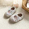Zapatos de Caminar para Niñas con Lazo, Nuevos Zapatos de Princesa Antideslizantes de Primavera y Otoño, Zapatos de Cuero con Suela Suave y Estampado Floral para Niños de 1 a 3 Años