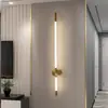 Lámpara de pared minimalista nórdica, luz de tira lineal creativa para interiores, pared de fondo de sofá de sala de estar simple, lámpara de pared para mesita de noche de dormitorio