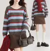 Suéter Tricotado Solto Estilo Preguiçoso com Gola Redonda e Listras Contrastantes, Novo Estilo Outono e Inverno Retrô Coreano, Suéter de Manga Longa Pulôver para Mulheres