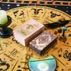 Coleção 2025 Nova Coleção de Cartas de Tarot Waite com Folha de Ouro Genuíno Conjunto Completo de 78 Cartas Recomendado para Iniciantes