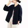 Cárdigan de punto de cuello redondo y manga larga para Otoño/Invierno 2026 con botones de corazón de color contrastante, chaqueta tipo béisbol de corte holgado para mujer