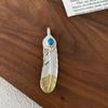 Colgante de Pluma de Oro con Turquesa Azul Incrustada de Plata de Ley S925 Retro Moderno Personalizado Cadena para Suéter para Hombre y Mujer