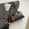 2026 Nueva Bolsa de Hombro Estilo Retro de Gama Alta para Mujer, Bolso Tote de Hombro de Moda de Gran Capacidad, Bolso Almohada para Mujer
