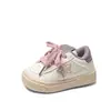 Sapatos Brancos de Estrela Unissex para Crianças Primavera e Outono Solado Macio Tênis Casuais para Crianças Pequenas Sapatos Esportivos para Bebês Caminhada