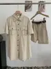 Conjunto de Dos Piezas para Mujer Omalai: Camisa de Manga Corta Holgada con Cuello Solapa y Puntadas Sueltas, y Falda Midi 6720