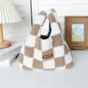 Bolso de Muñeca Nuevo de Felpa para Otoño e Invierno, Bolso de Mano Suave y Lindo, Bolso de Mano de Moda y Versátil para Caminar, Bolso para Teléfono Móvil
