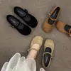 Zapatos Mary Jane Retro de Suela Plana con Falda 2026 Nuevo Estilo Gamuza Negro Boca Baja Zapatos de Suela Blanda para Mujer Cómodos Zapatos para Mujer