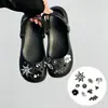 Accesorios para zapatos tipo ballet perforados DIY, accesorios de perlas y pedrería, hebillas de zapato desmontables de alta gama y decoraciones para la superficie del zapato