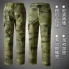 Traje Táctico Militar Camuflado de Malla Elástica para Exteriores de Primavera y Otoño Ropa de Trabajo Ropa de Protección Laboral con Diseño de Múltiples Bolsillos y Refuerzo en la Entrepierna