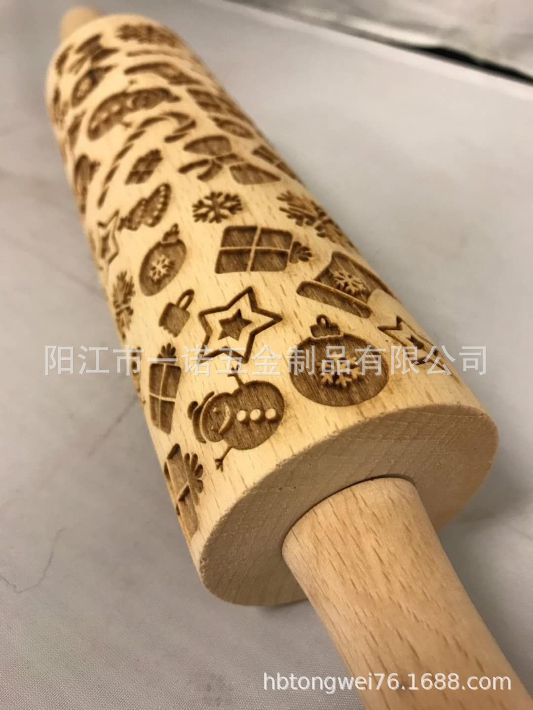 比萨刀张炳艳艳哥张炳一州擀面棍擀面杖巴，无激光花纹，橡木的1