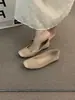 Sapatos de salto único elegantes estilo francês de fundo plano na cor damasco, sapatos de fada, novo modelo primavera e outono 2024, estilo verão suave, sapatos de vovó para noite inspirados em Chanel