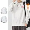 Camiseta de manga larga para hombre para otoño e invierno, marca de moda, corte holgado, forrada de forro polar, camiseta básica casual, sudadera con estampado de cuello redondo para estudiantes jóvenes