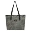 Bolsa de Ombro Casual Simples de Grande Capacidade, Nova Bolsa de Mão Estilo Transfronteiriço para Trabalho, Deslocamento e Compras, Bolsa Tote Versátil
