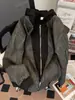 Chaqueta de Cuero Sintético Negra y Gris Texturizada con Cremallera y Capucha para Hombre, Estilo Urbano Holgada Versátil Abrigo de Cuero PU