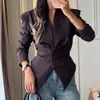 Ropa de mujer transfronteriza europea y americana 2026 colección de otoño nueva:  Blazer moderno, elegante, ajustado y que realza la figura, asimétrico y de manga larga