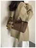 Bolsa de Ombro Feminina para Commute, Moda de Alta Qualidade para Todas as Estações, Outono, Nova 2026, Simples, Retrô, Grande Capacidade