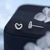 Aretes de Plata Pura S999 en Forma de Corazón, Estilo Coreano Simple, Delicados y de Moda, Aretes Pequeños y Delicados para Niñas, Venta al por Mayor