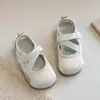 Zapatos de Cuero Suave y Resistentes al Desgaste para Niñas 2026 Verano Nuevos Zapatos Casuales de Moda Zapatos Individuales Simples Antideslizantes para Bebé