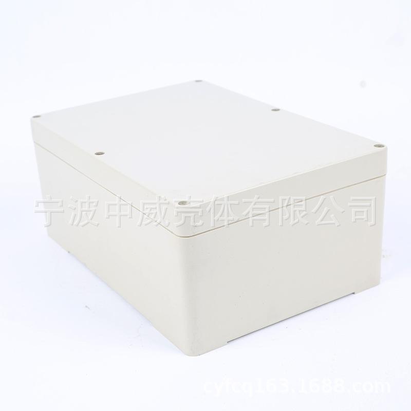 JZ0A3641