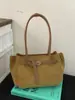 Bolso de mano grande de gran capacidad para mujer, nuevo para Otoño e Invierno 2026, bolso tote de gamuza, bolso de mano versátil simple retro